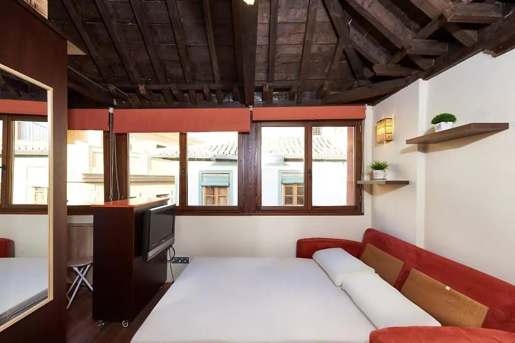 Apartment Lindo Estudio Con Terraza San Matias Granada